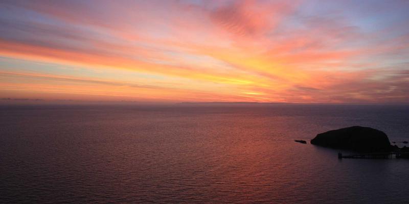 如何利用寻音汇合集功能打造系列音频作品：提升听众留存与完播率的实战指南